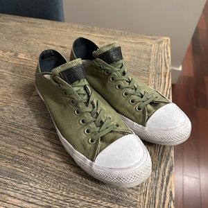 Green low top chuck taylors